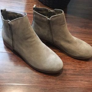 Suede Steve Madden booties